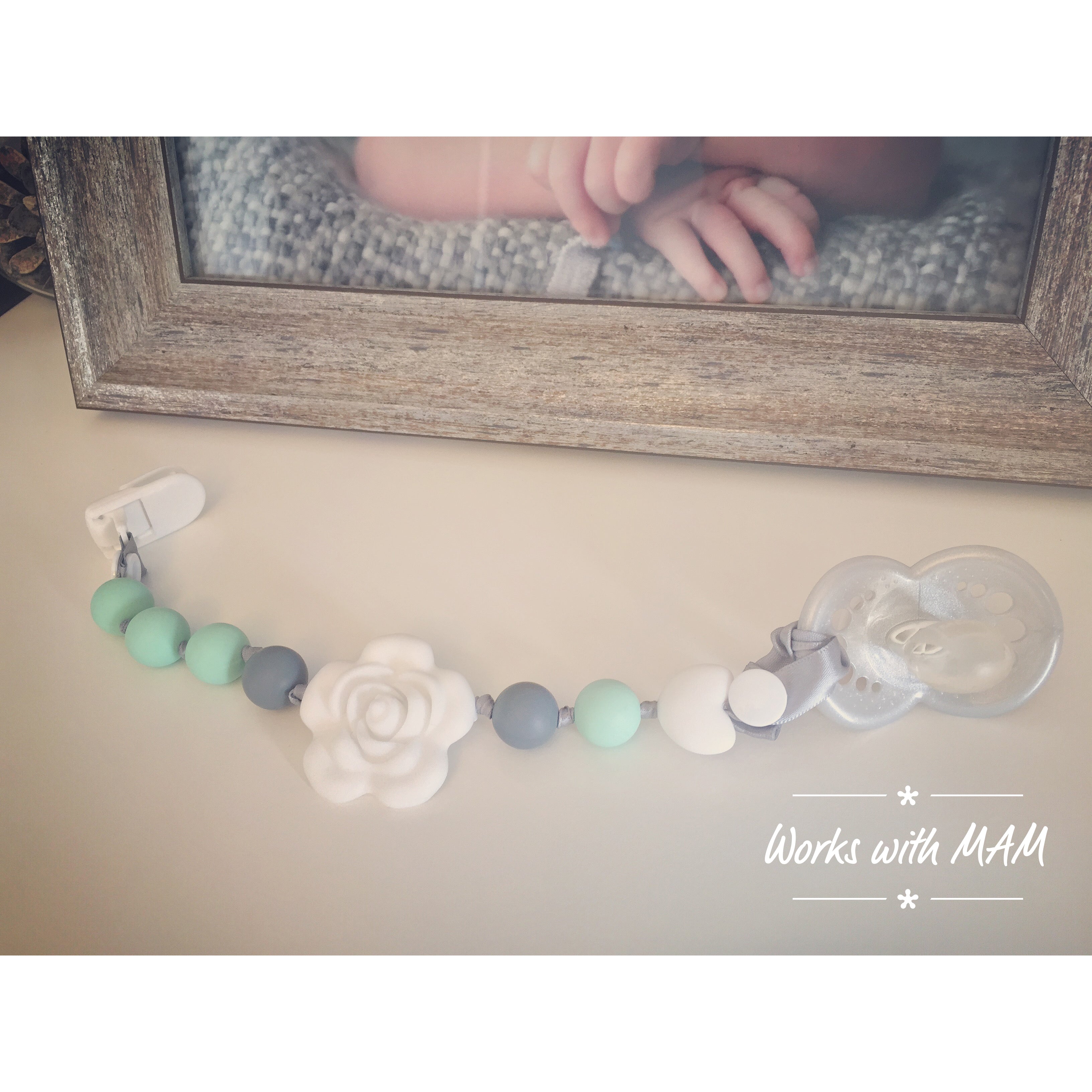 The Original Flower Pacifier Clip Set