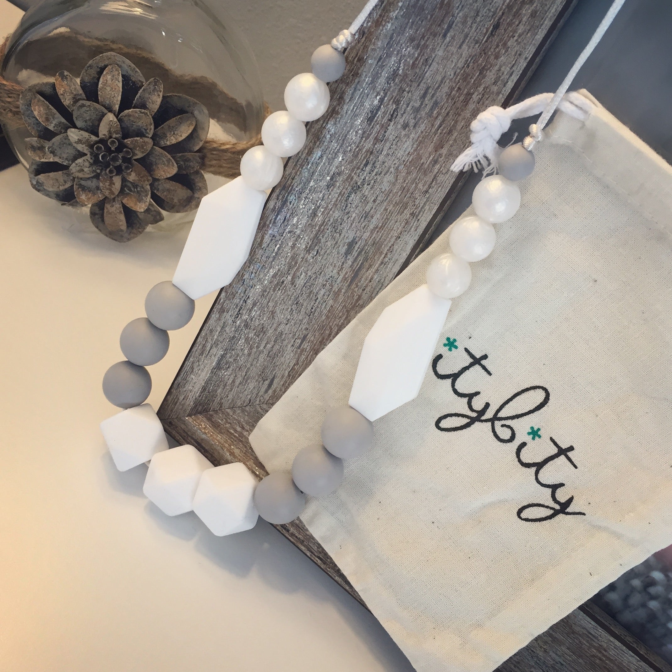 Trista Teething Necklace