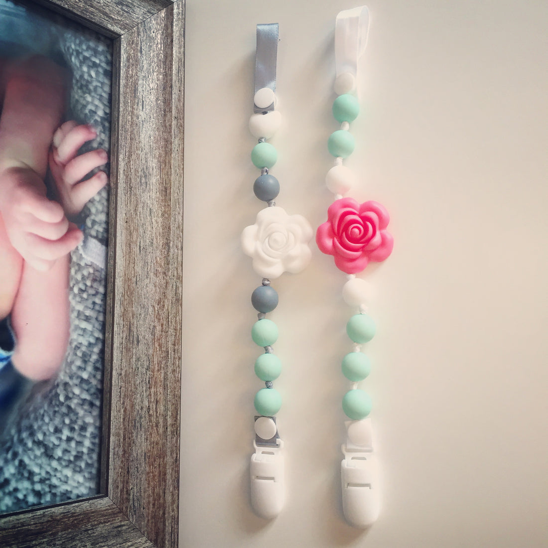 The Original Flower Pacifier Clip Set